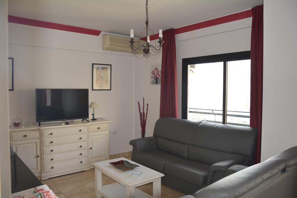 Apartamentos Mediterraneo マルベーリャ エクステリア 写真