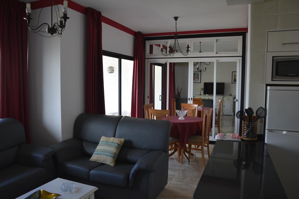 Apartamentos Mediterraneo マルベーリャ エクステリア 写真