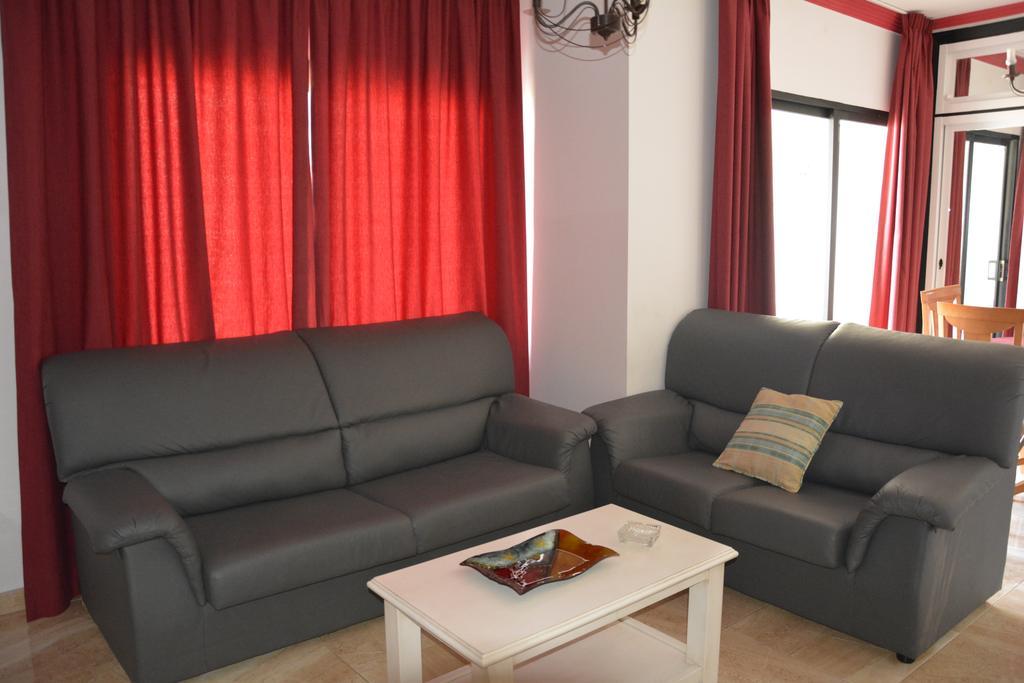 Apartamentos Mediterraneo マルベーリャ エクステリア 写真