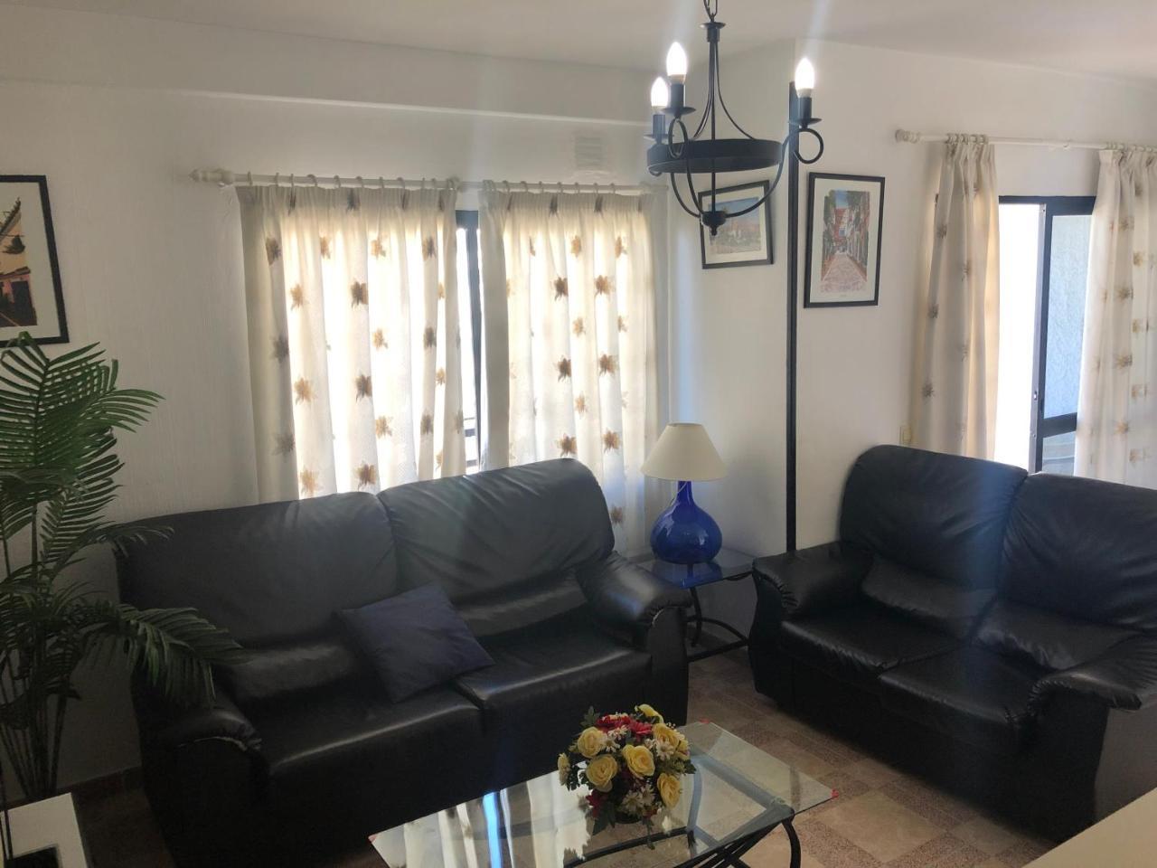 Apartamentos Mediterraneo マルベーリャ エクステリア 写真